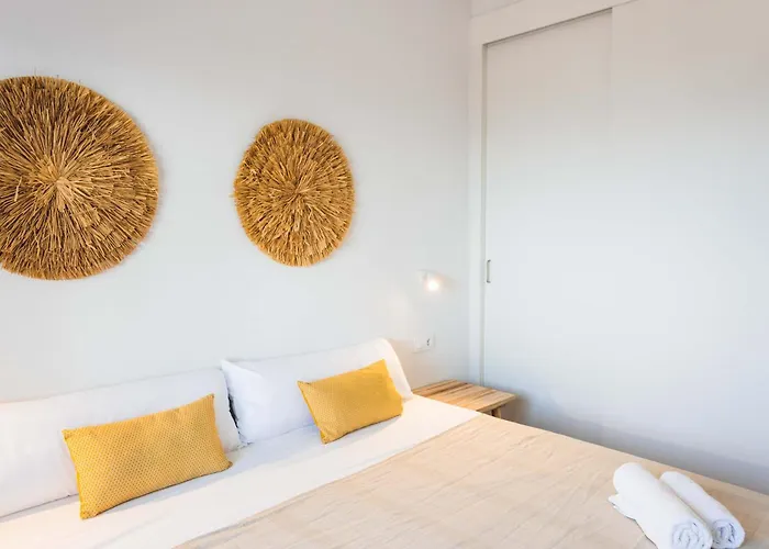 Villa Sol B - Breathtaking Sea Views And Large Shared Pool *