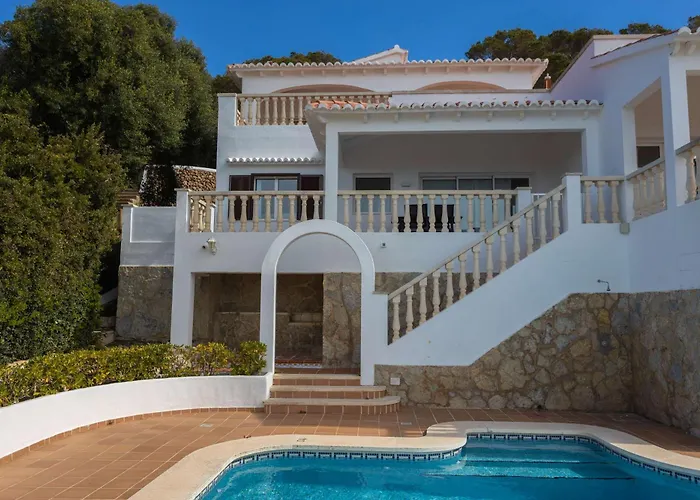 Villa Sol B - Breathtaking Sea Views And Large Shared Pool