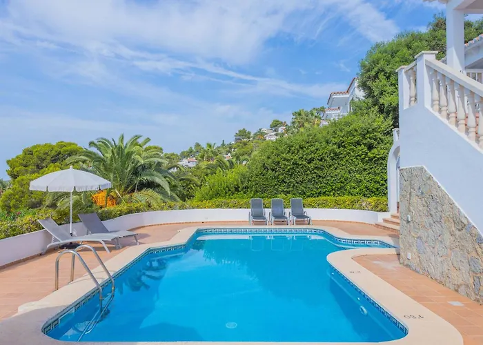 Villa Sol B - Breathtaking Sea Views And Large Shared Pool *